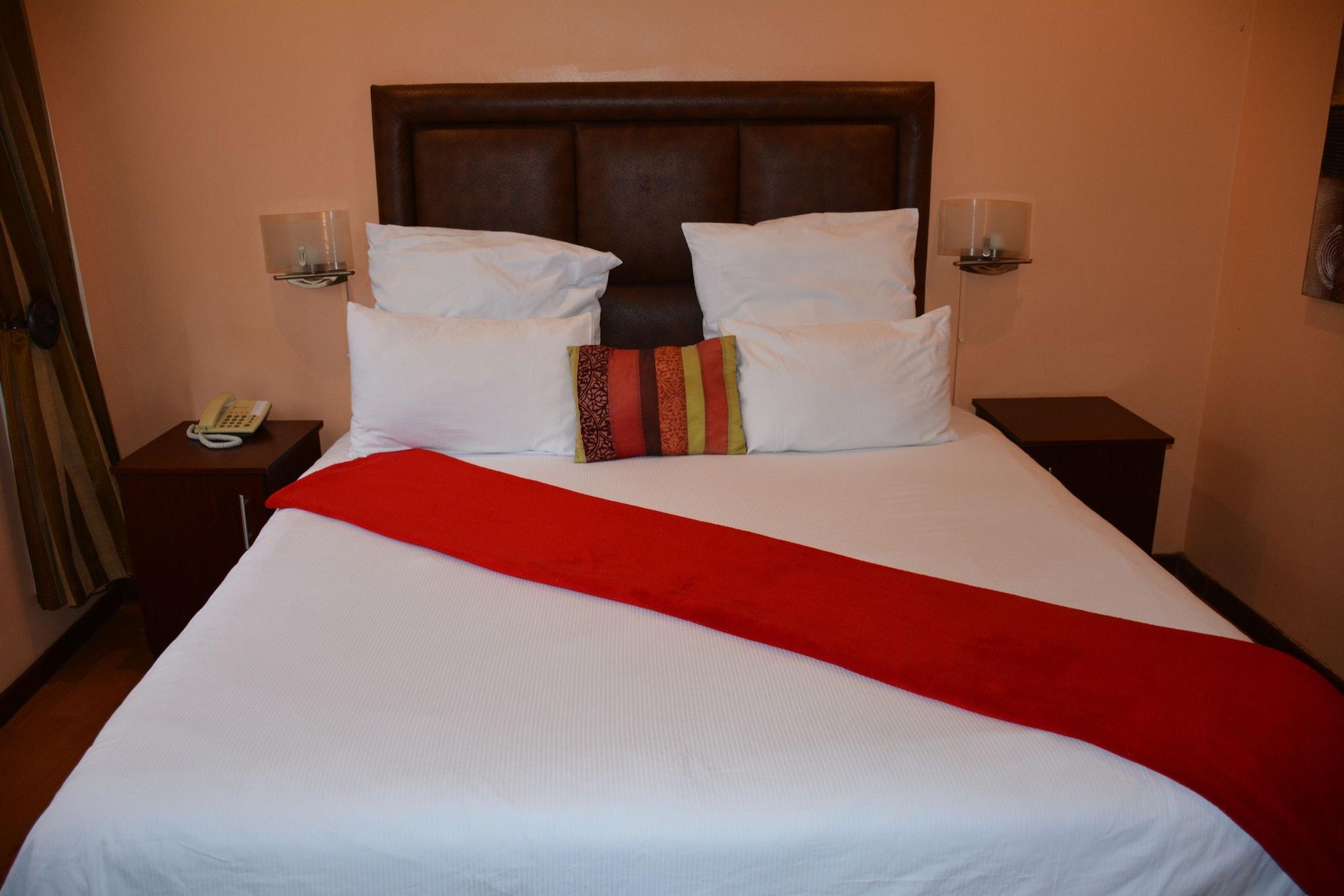 Cozy Nest Guest House דורבן מראה חיצוני תמונה